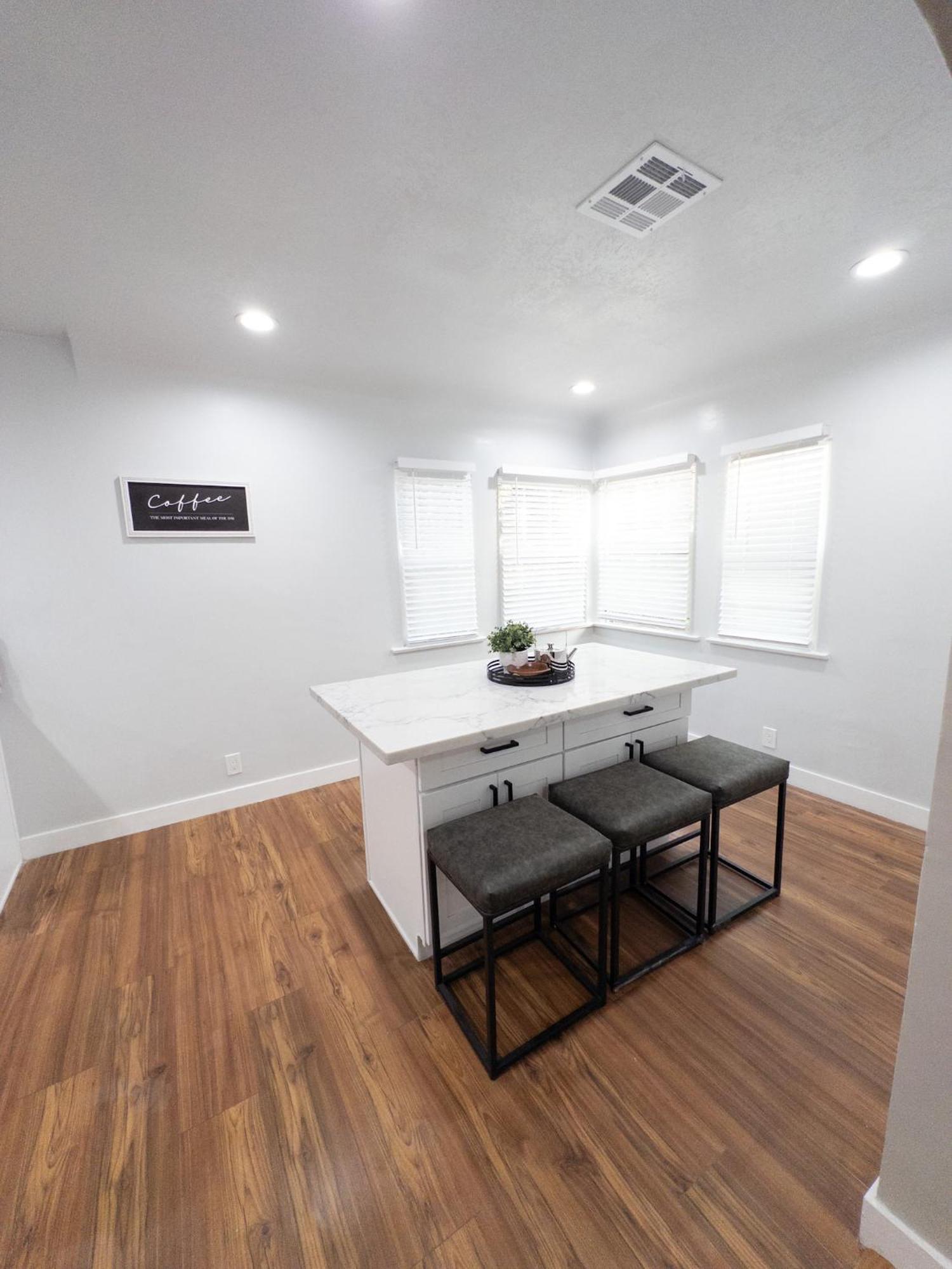 Stylish & Cozy Retreat In The Heart Of La *